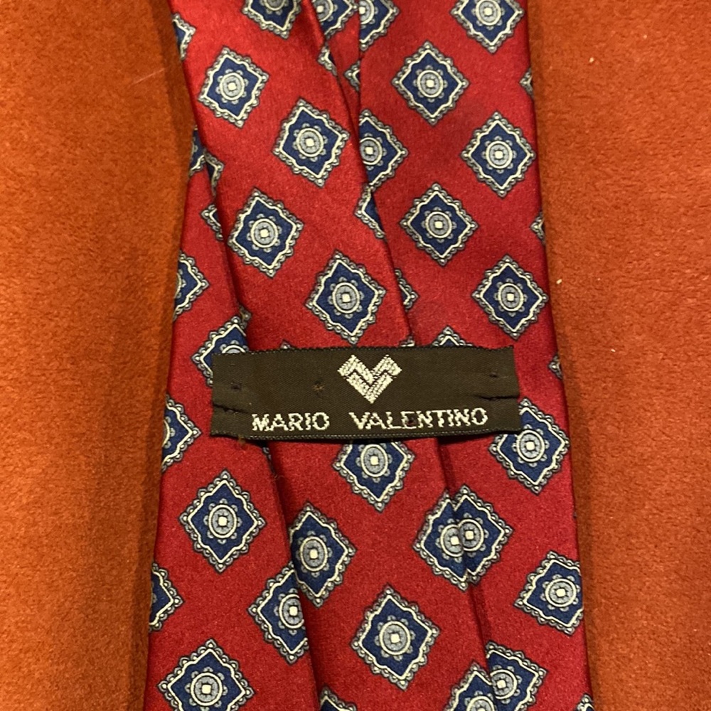 MARIO VALENTINO  silk tie